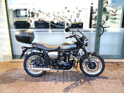 Kawasaki W 800 (2021 - 26) usata