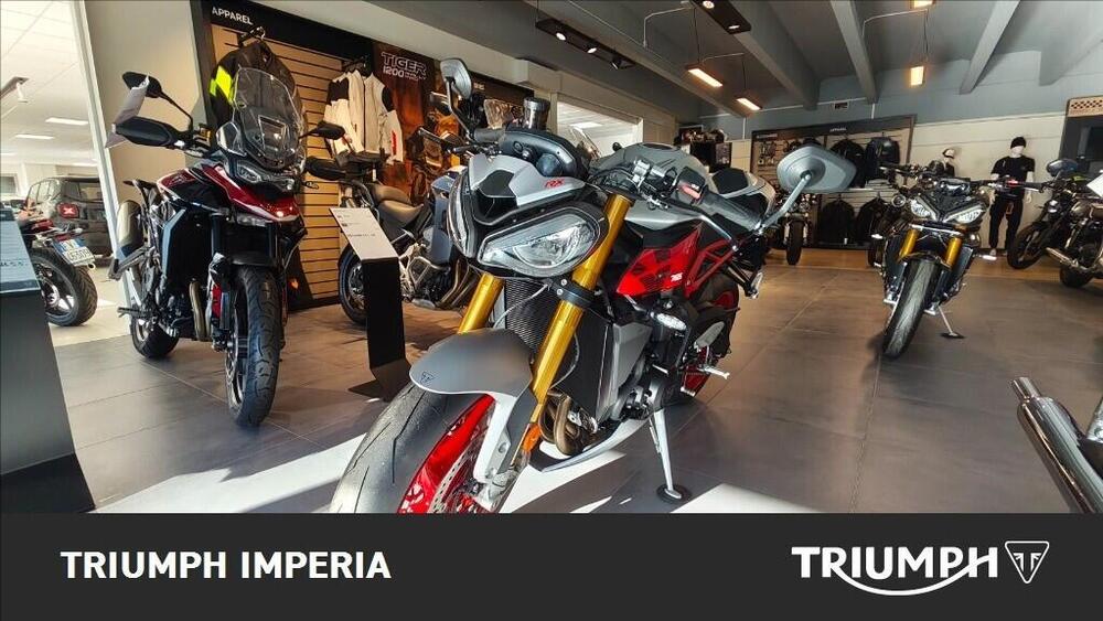 Triumph Street Triple 765 RX (2026)