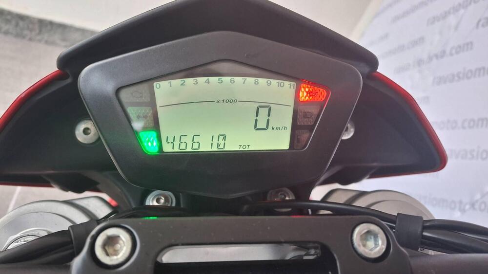 Ducati Hypermotard 1100 (2007 - 09) (4)