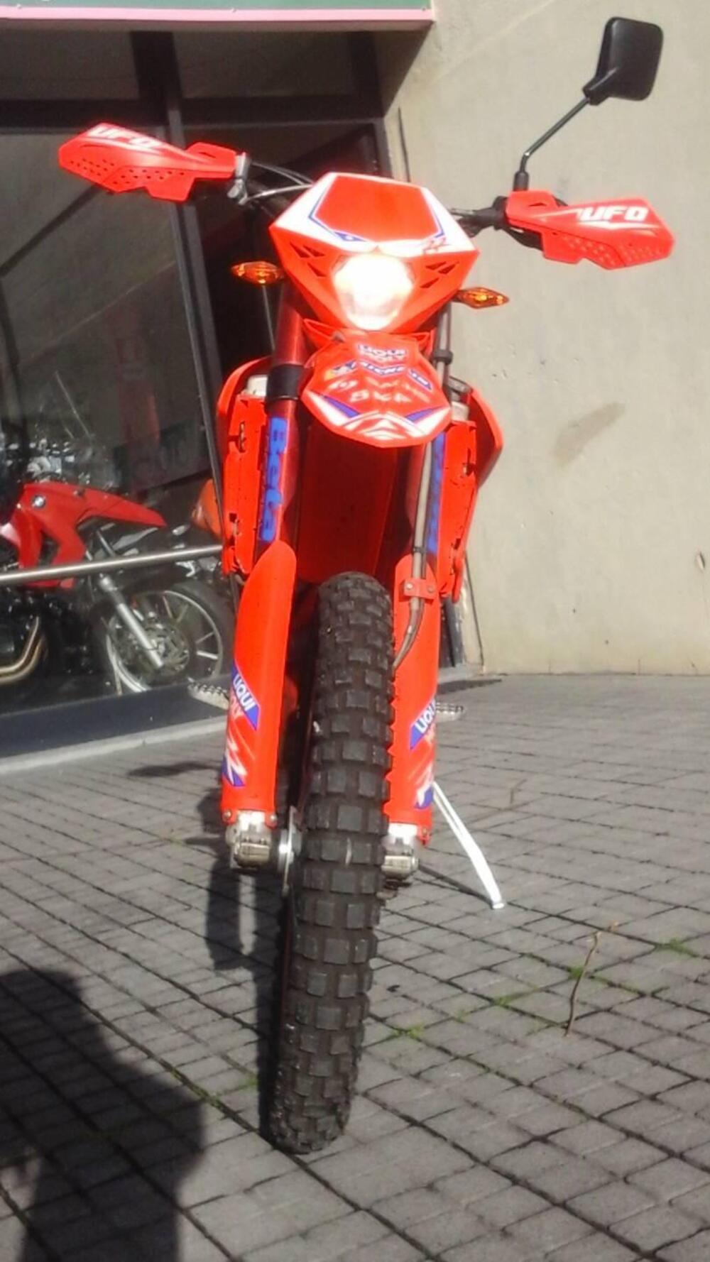 Betamotor RR 450 4T Enduro Racing (2014) (2)