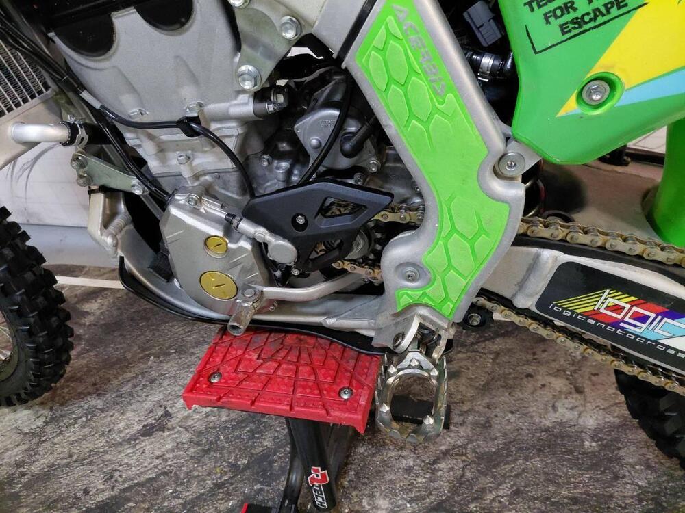 Kawasaki KX 250 (2023) (3)