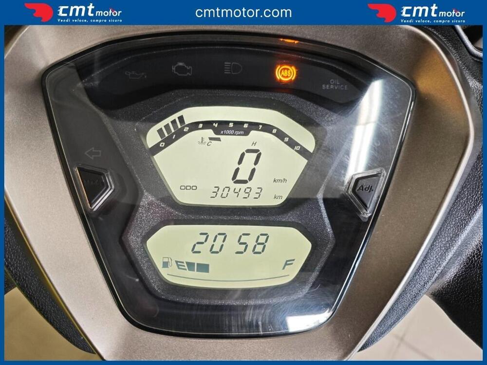 Kymco Agility 300i (2021 - 25) (5)