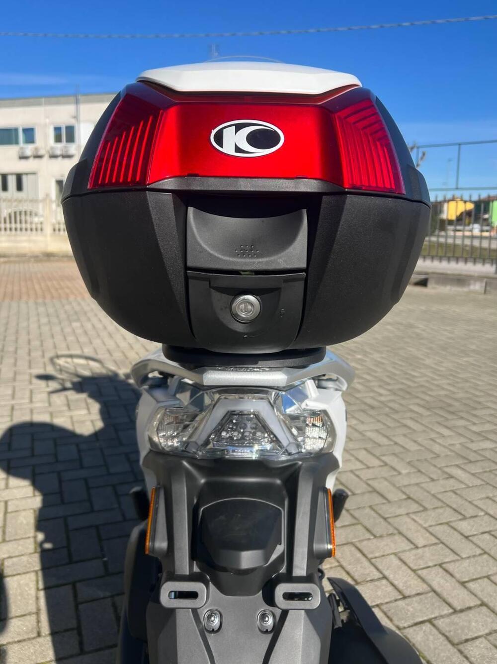 Kymco People 200i S (2021 - 26) (5)