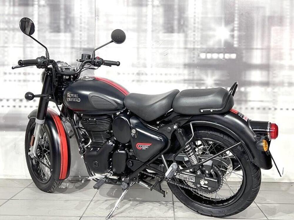 Royal Enfield Classic 350 (2021 - 26) (2)