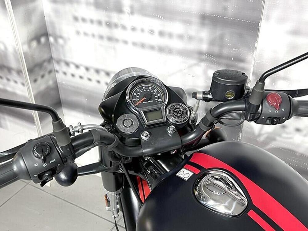 Royal Enfield Classic 350 (2021 - 26) (5)