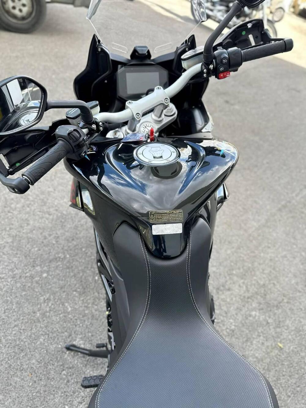 MV Agusta Turismo Veloce 800 R (2023 - 26) (10)