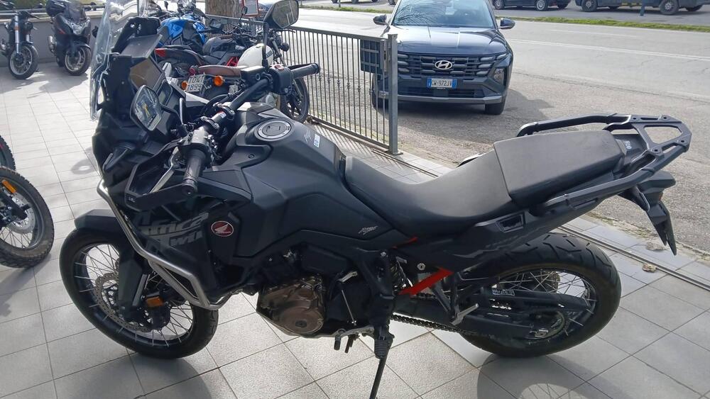 Honda Africa Twin CRF 1100L ES (2024 - 26) (2)