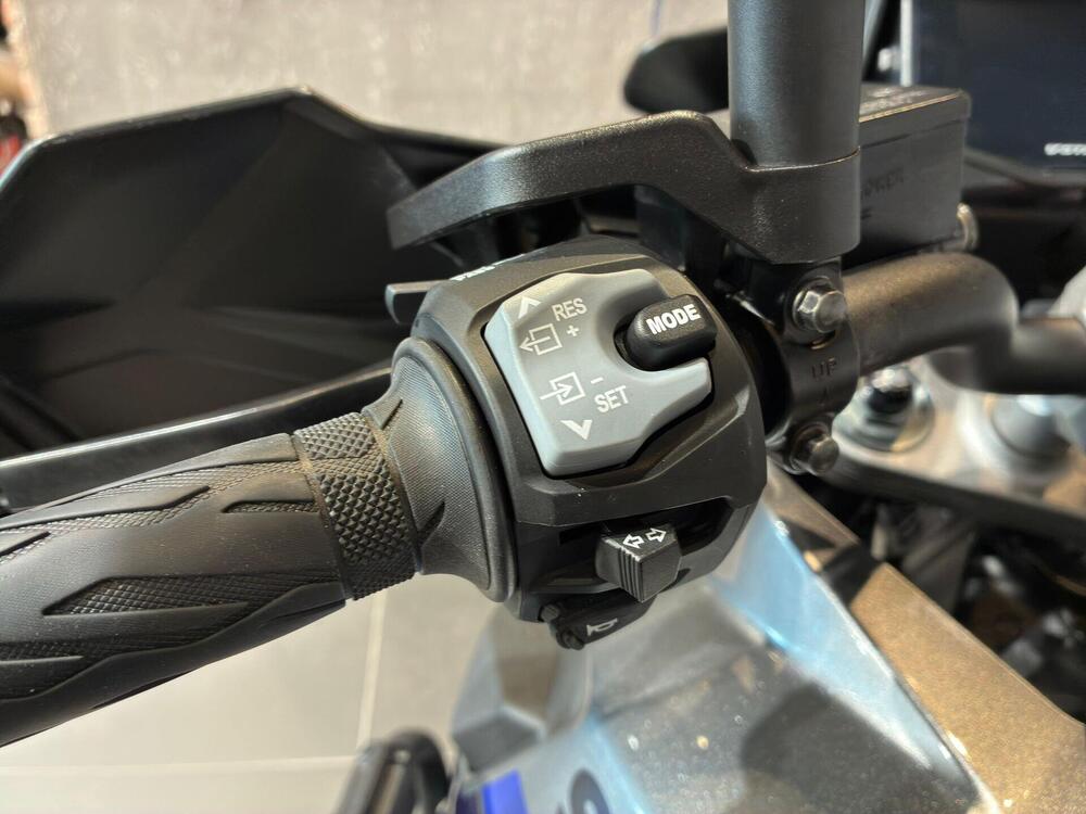 Suzuki V-Strom 1050XT (2020 - 23) (9)