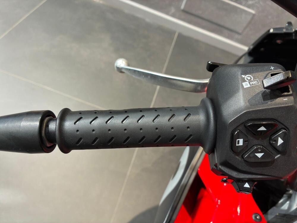 Aprilia Tuono 660 (2021 - 25) (11)