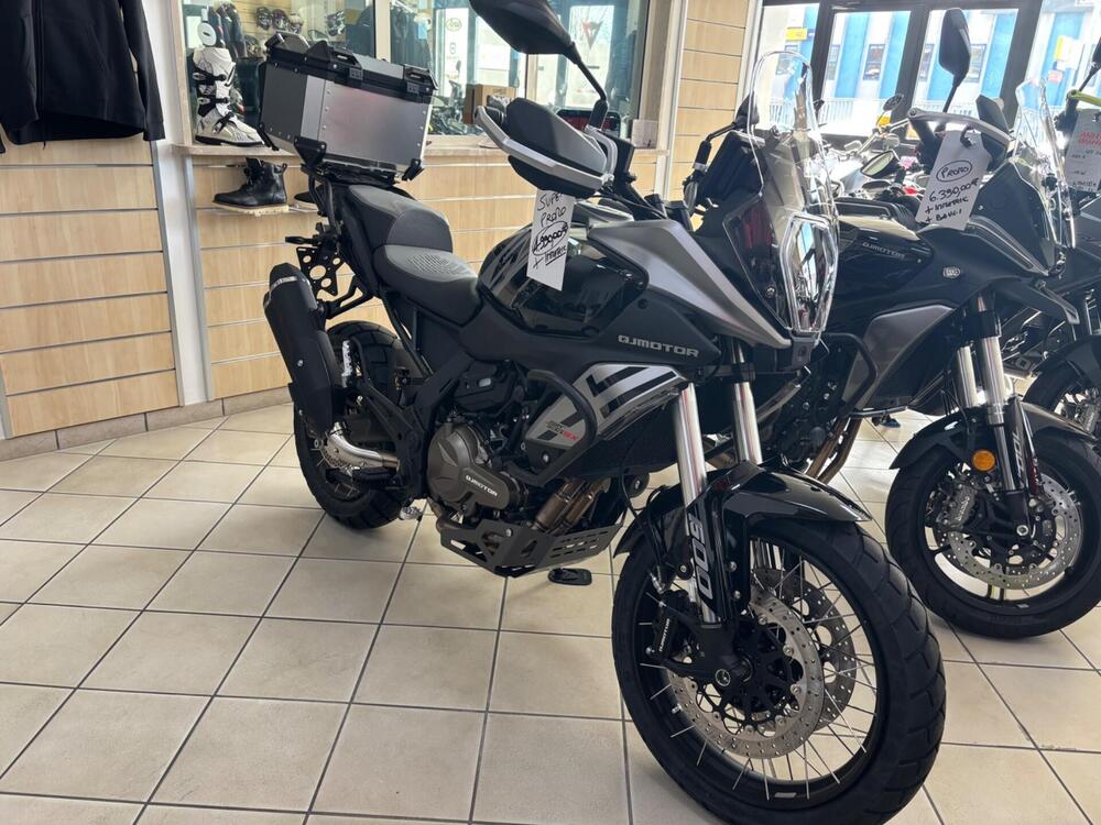 QJ Motor SRT 600 SX (2024 - 26) (2)