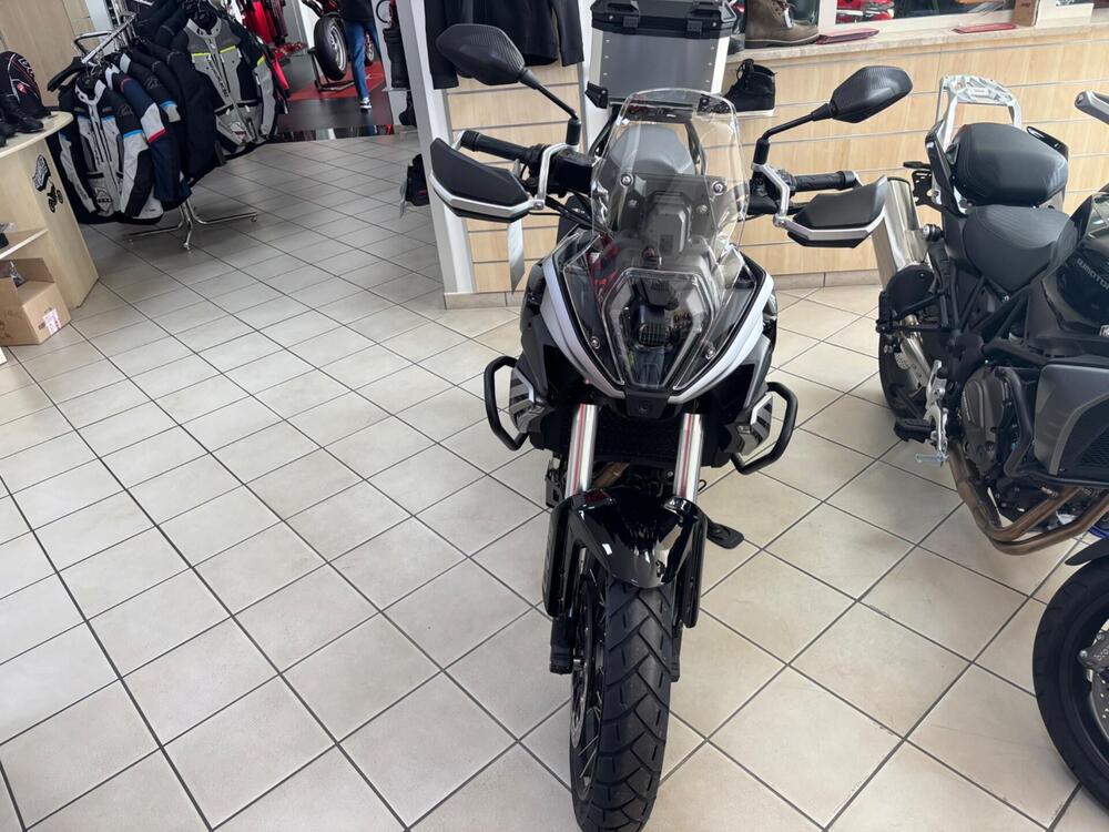 QJ Motor SRT 600 SX (2024 - 26) (3)