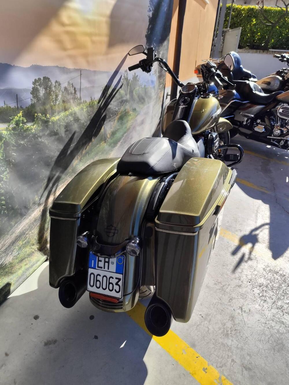 Harley-Davidson 107 Road King Special (2017 - 18) - FLHRXS (5)