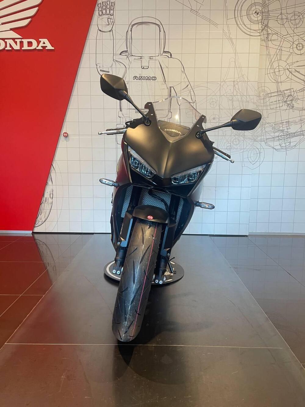 Honda CBR 650 R E-Clutch (2024 - 26) (3)