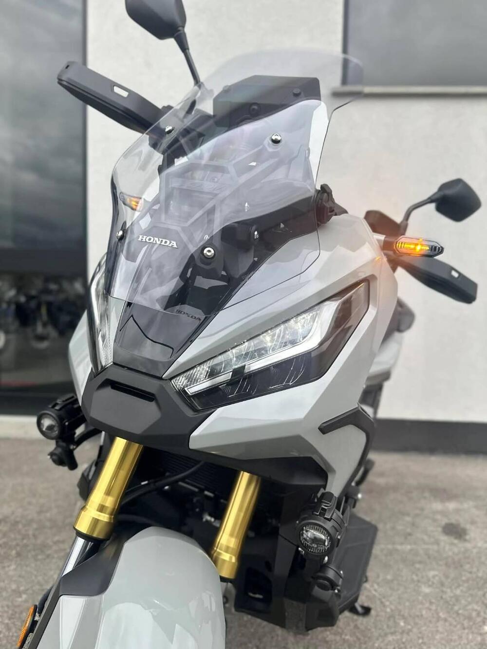 Honda X-ADV 750 DCT (2021 - 24) (4)