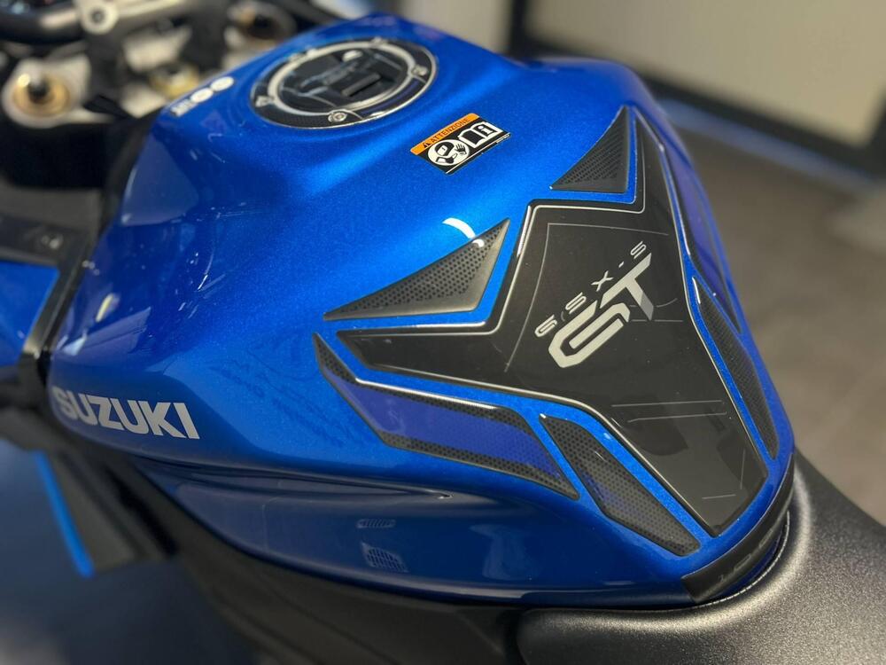 Suzuki GSX-S1000GT (2022 - 24) (11)