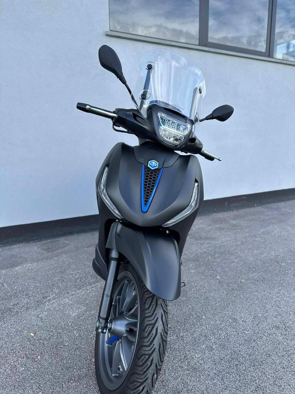 Piaggio Beverly 310 S (2025 - 26) (10)