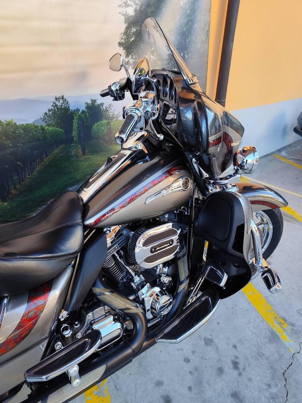 Harley-Davidson 1800 Ultra Limited (2014 - 16) (8)
