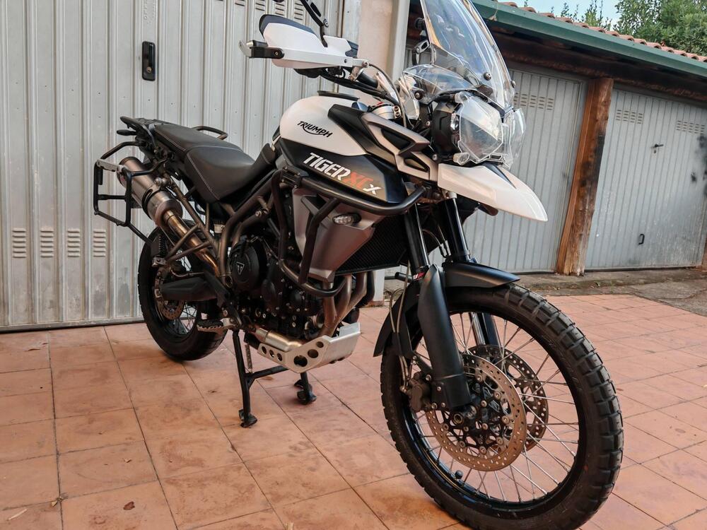 Triumph Tiger 800 XCx (2017 - 18) (2)