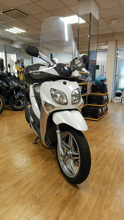 Yamaha Xenter 150 (2011 - 14) usata