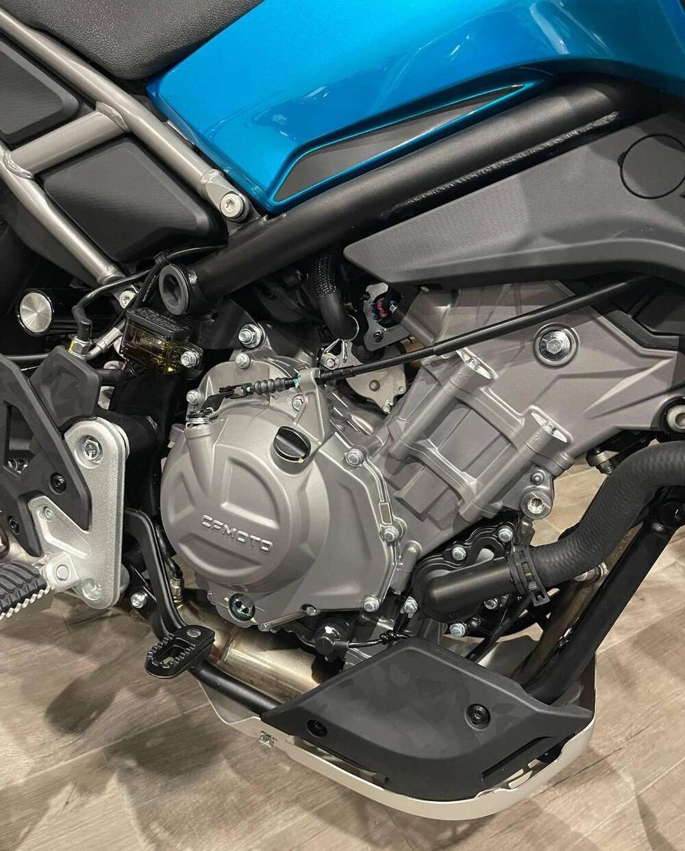 CFMOTO 450MT (2024 - 26) (17)