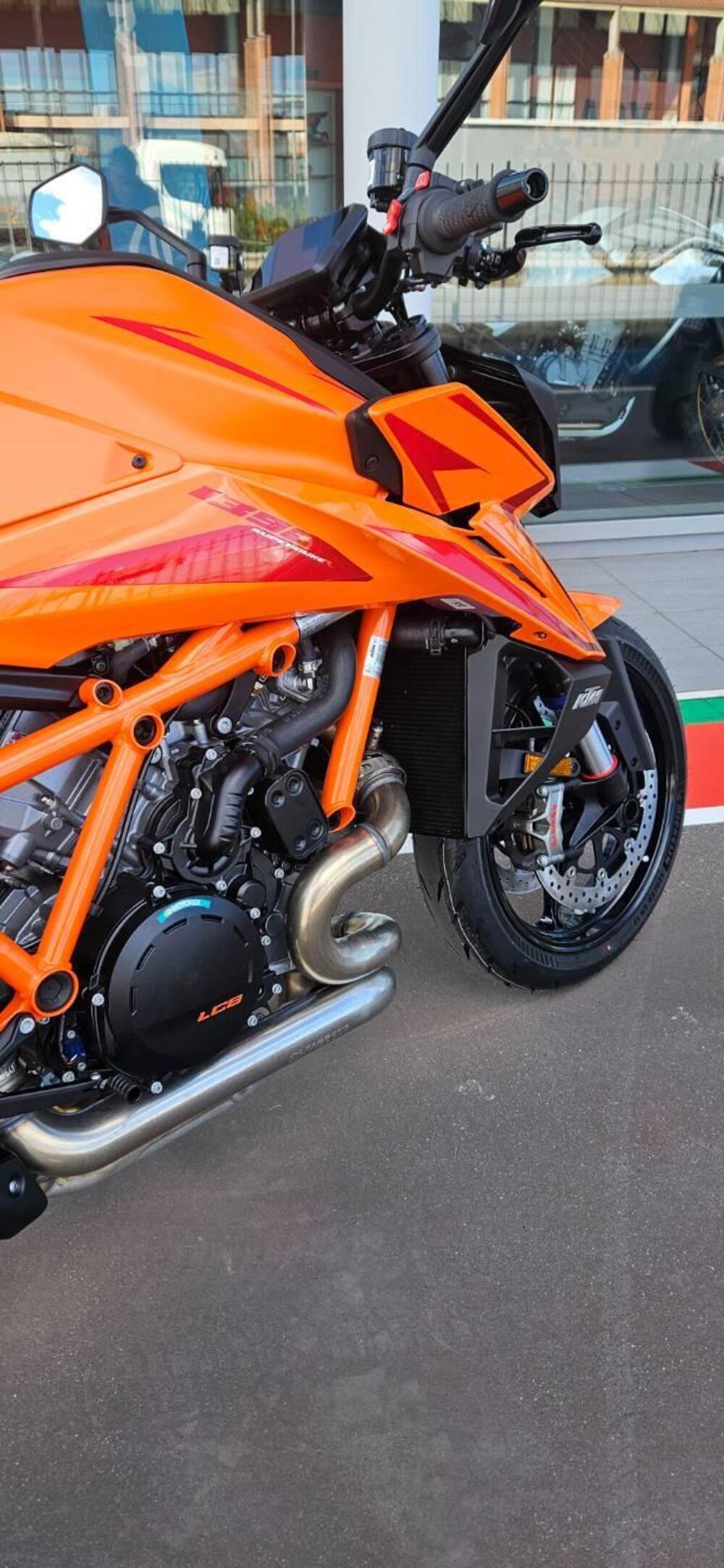 KTM 1390 Super Duke R EVO (2024 - 26) (9)