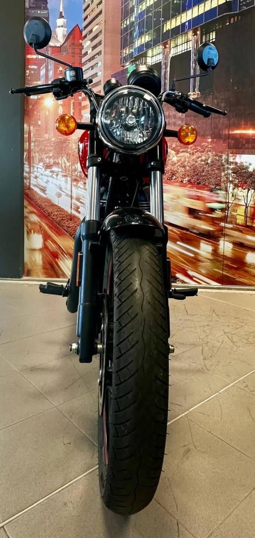 Royal Enfield Meteor 350 (2021 - 26) (2)