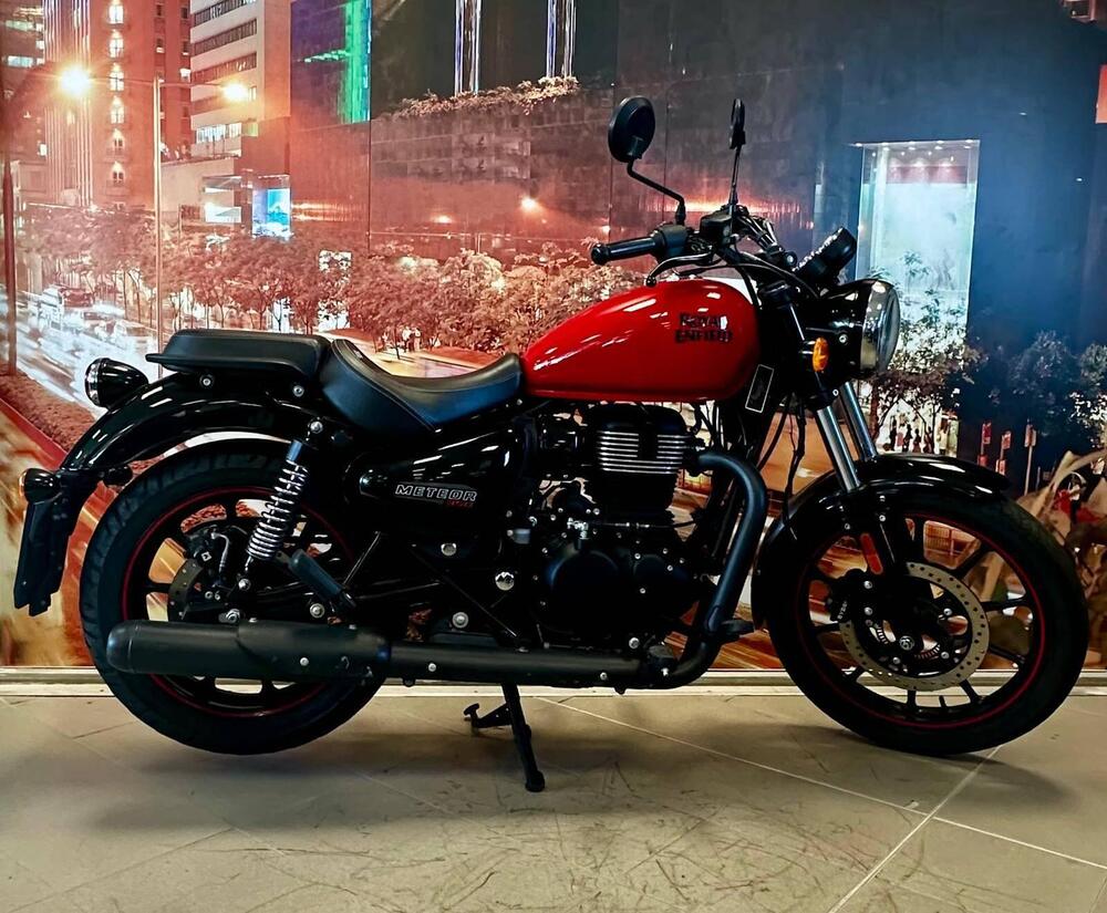 Royal Enfield Meteor 350 (2021 - 26) (3)