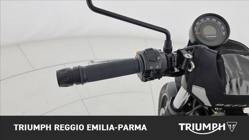 Royal Enfield Scram 411 (2022 - 24) (11)