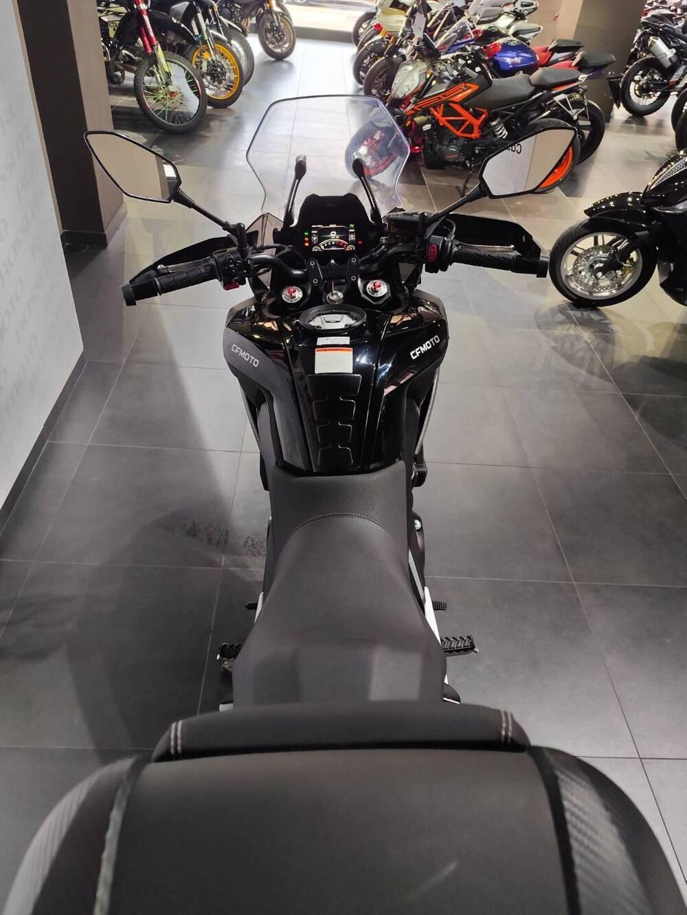 CFMOTO 700MT (2024 - 26) (8)