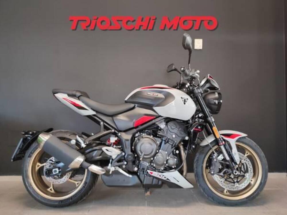 Triumph Trident 800 (2026)