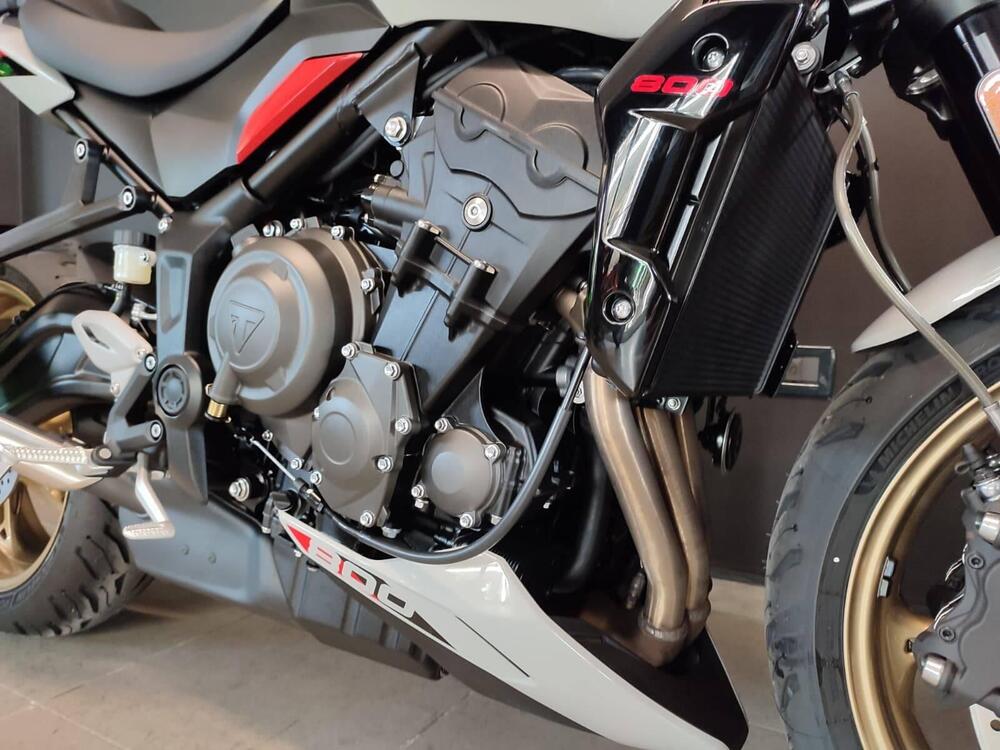 Triumph Trident 800 (2026) (4)