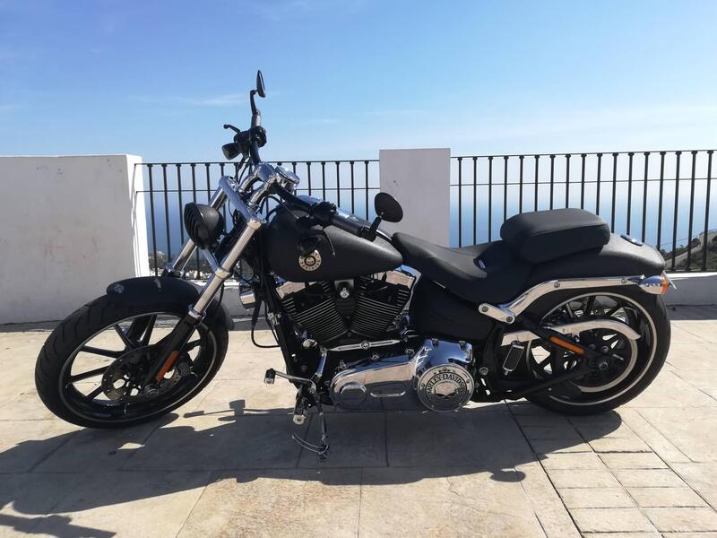 Harley-Davidson 1690 Breakout (2013 - 17) - FXSB
