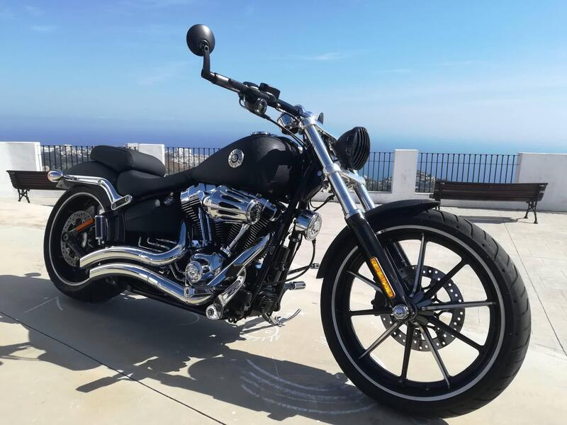 Harley-Davidson 1690 Breakout (2013 - 17) - FXSB (3)