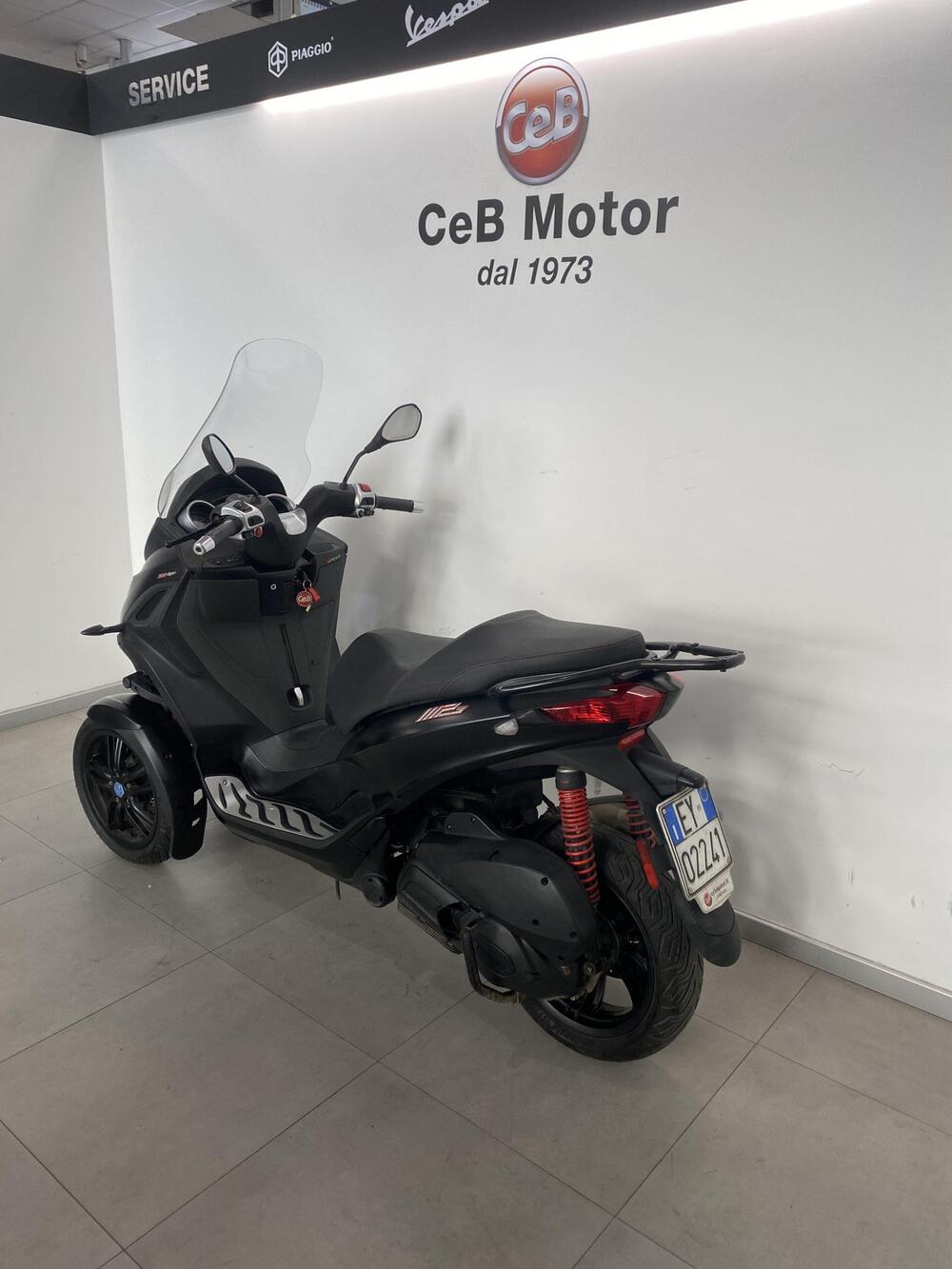 Piaggio MP3 300 Sport ABS Hpe (2021 - 24) (4)