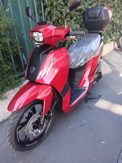 Peugeot Tweet 125 FL Active (2025 - 26) nuova