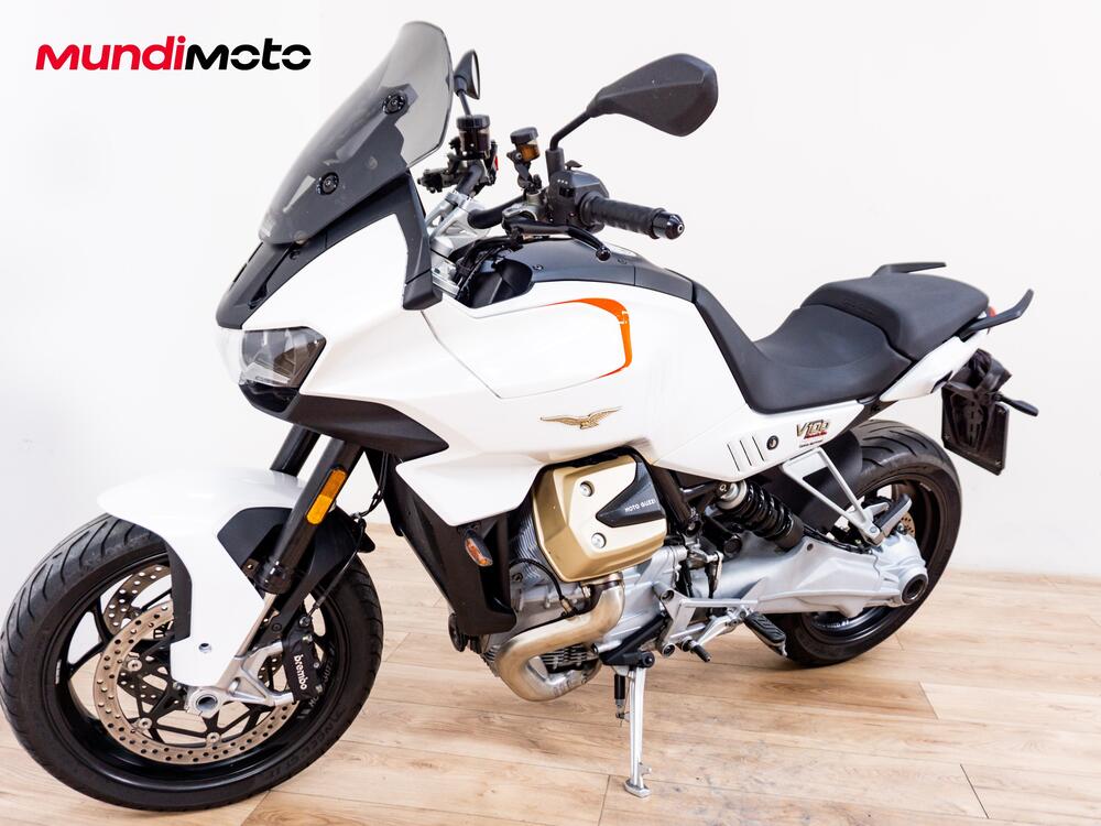 Moto Guzzi V100 Mandello (2022 - 24) (8)