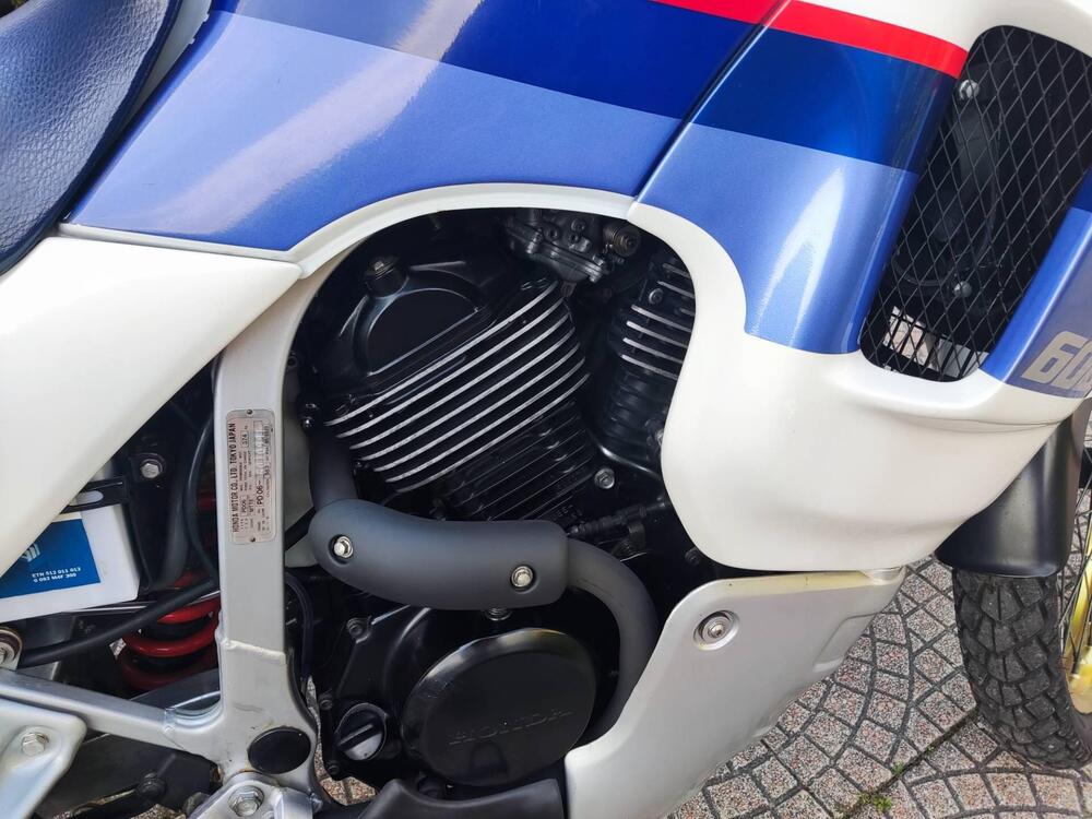 Honda transalp 600 (9)