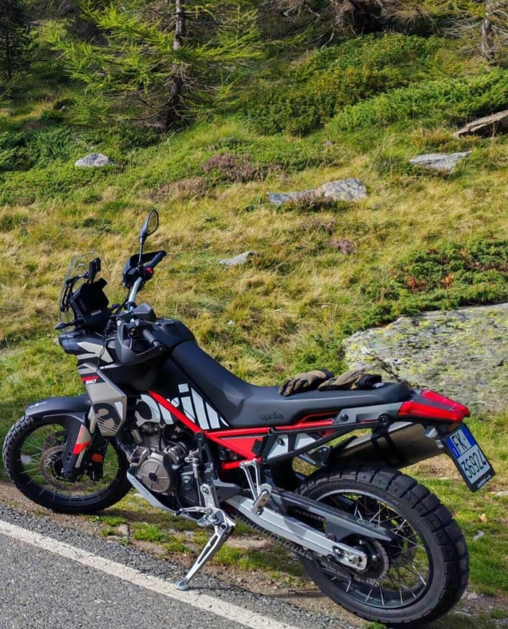 Aprilia Tuareg 660 (2022 - 24) (2)