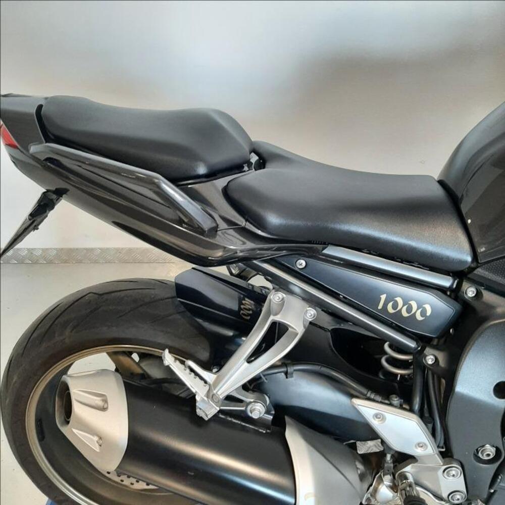 Yamaha FZ1 Fazer (2006 - 16) (8)