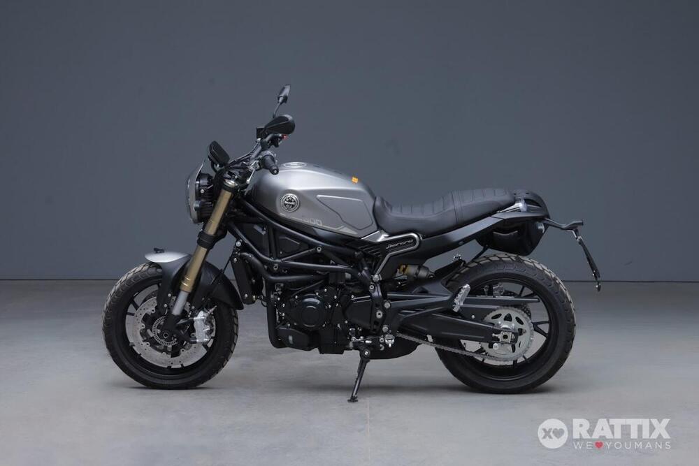 Benelli Leoncino 800 (2022 - 26) (3)