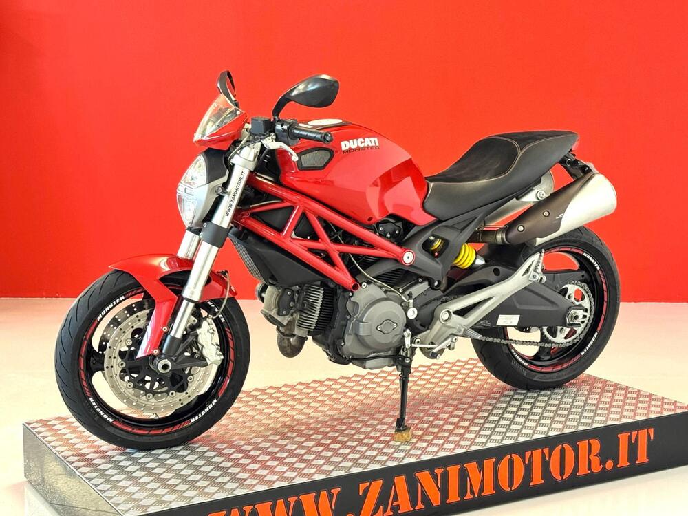 Ducati Monster 696 (2008 - 13) (4)