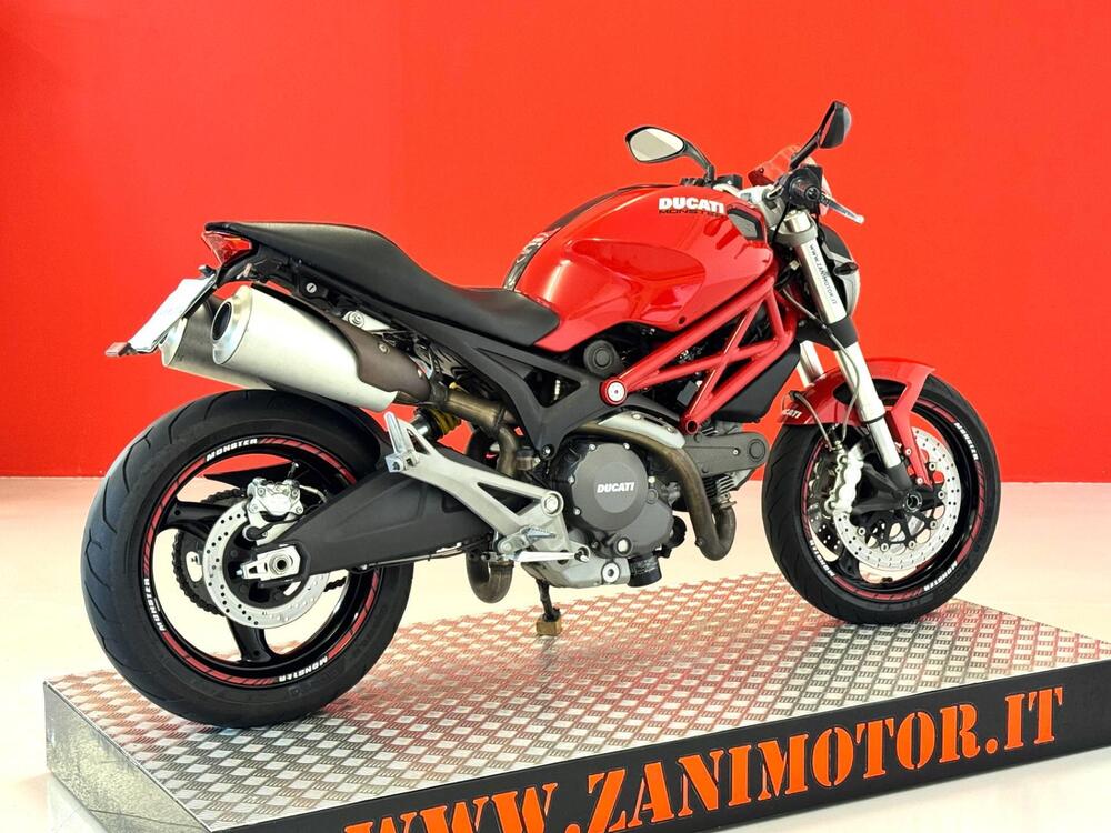 Ducati Monster 696 (2008 - 13) (8)