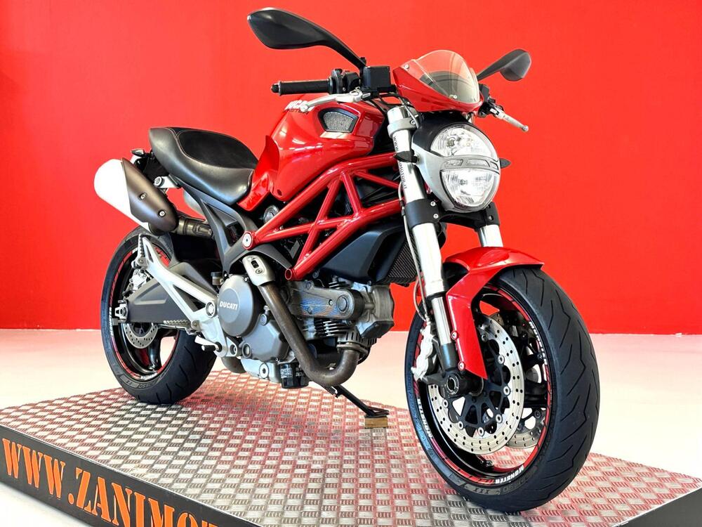 Ducati Monster 696 (2008 - 13) (12)