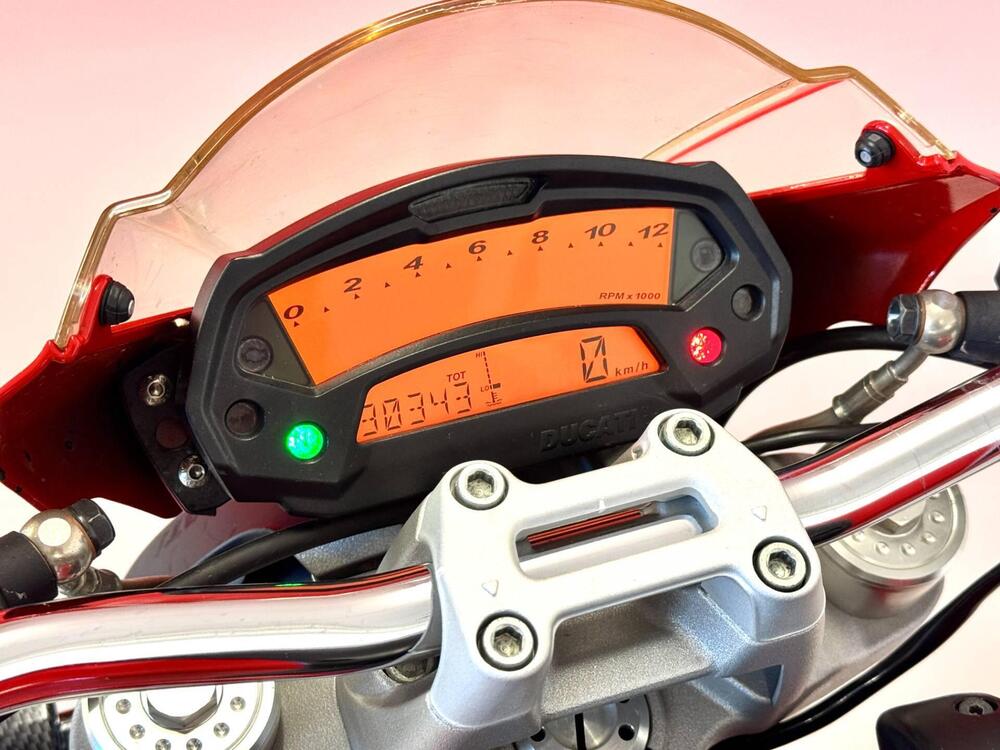 Ducati Monster 696 (2008 - 13) (19)