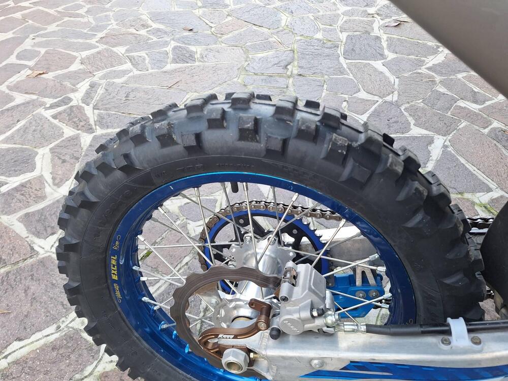 Tm Moto EN 250 ES Fi 2T TM Corse (2025) (5)