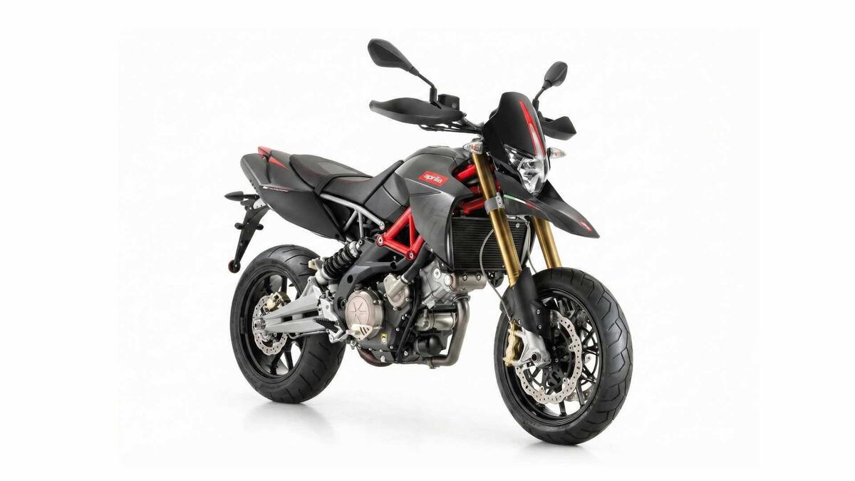 Aprilia Dorsoduro 750