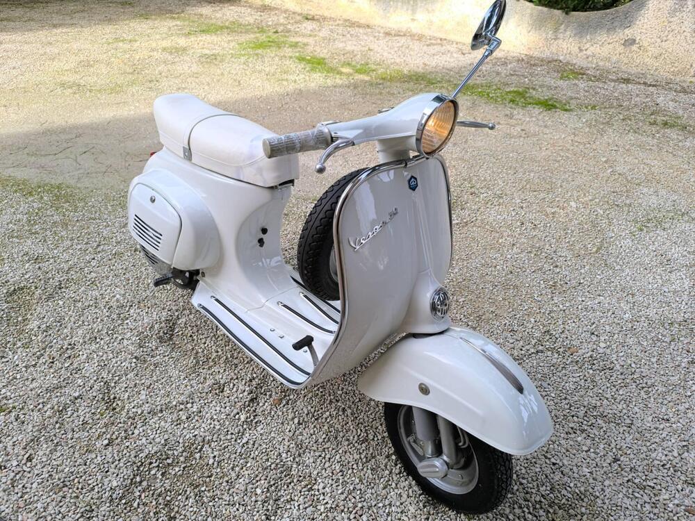 Piaggio Vespa 50l (2)