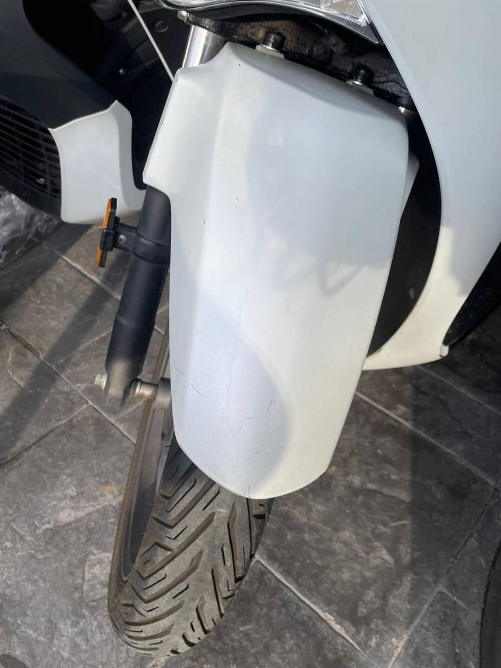 Honda SH 125i Sport (2024 - 25) (2)