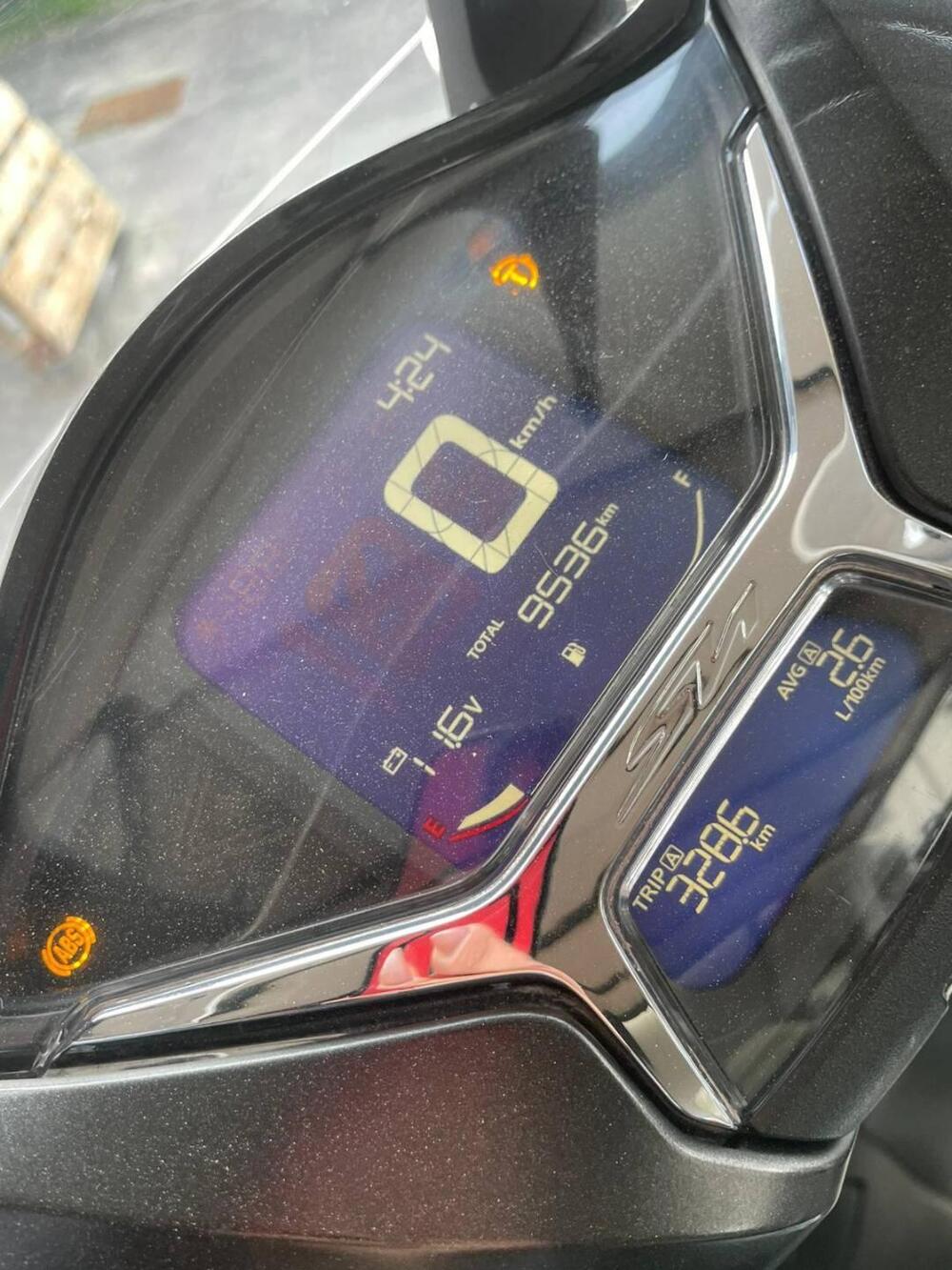 Honda SH 125i Sport (2022 - 23) (4)