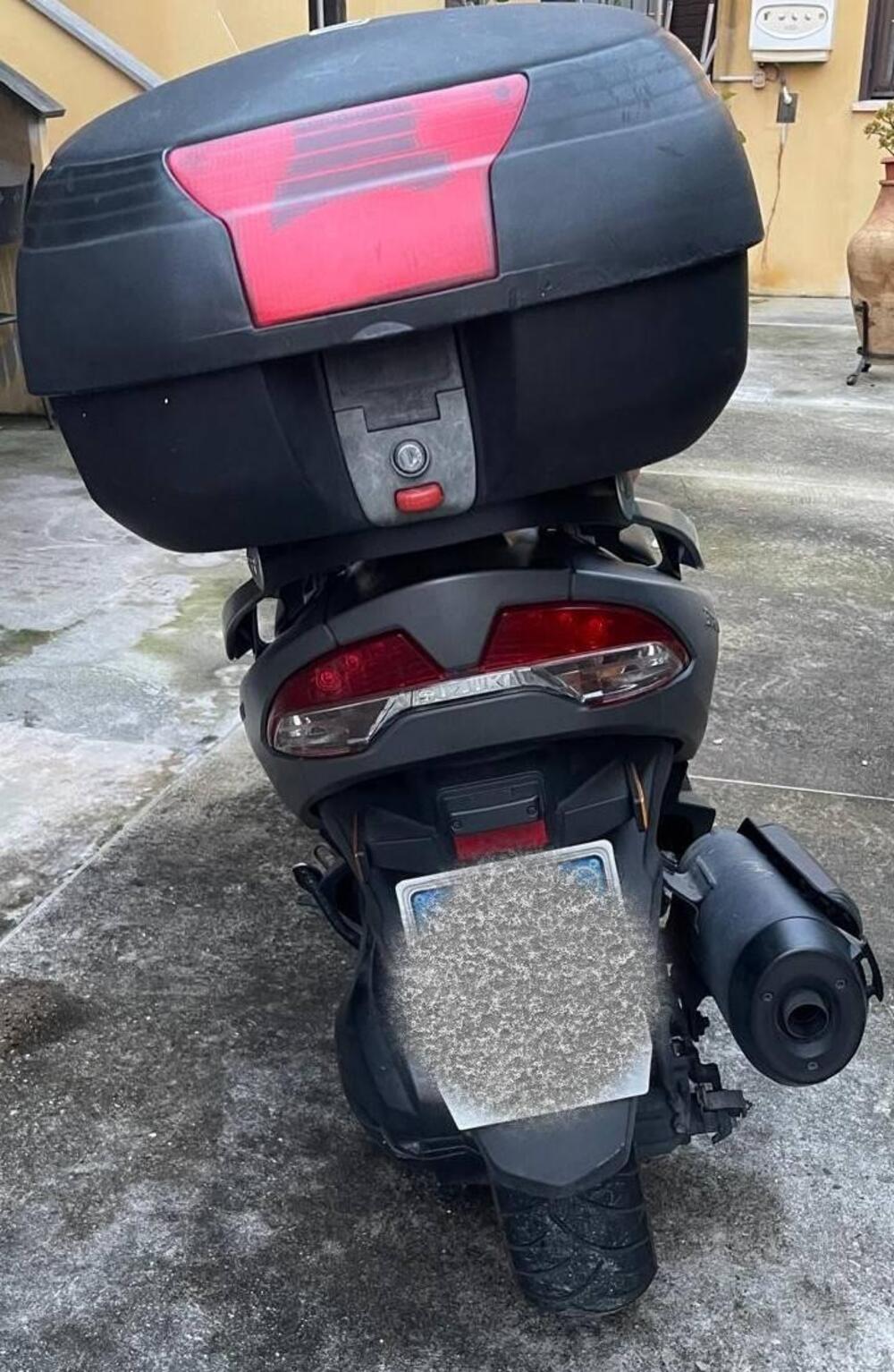 Suzuki Burgman AN 400 (2017 - 20) (3)